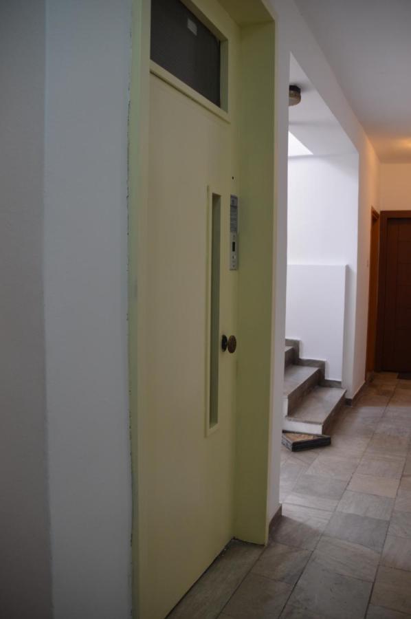 Eleni-Apartments Tessalónica Exterior foto